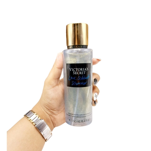 بادی اسپلش ۲۵۰ میلی‌لیتر شاین‌دار ویکتوریا سکرت مدل Love Addict Shimmer اورجینال
